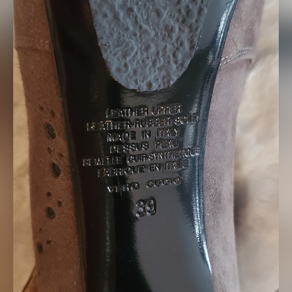 Italian made Suede heels - Picture 4 of 4